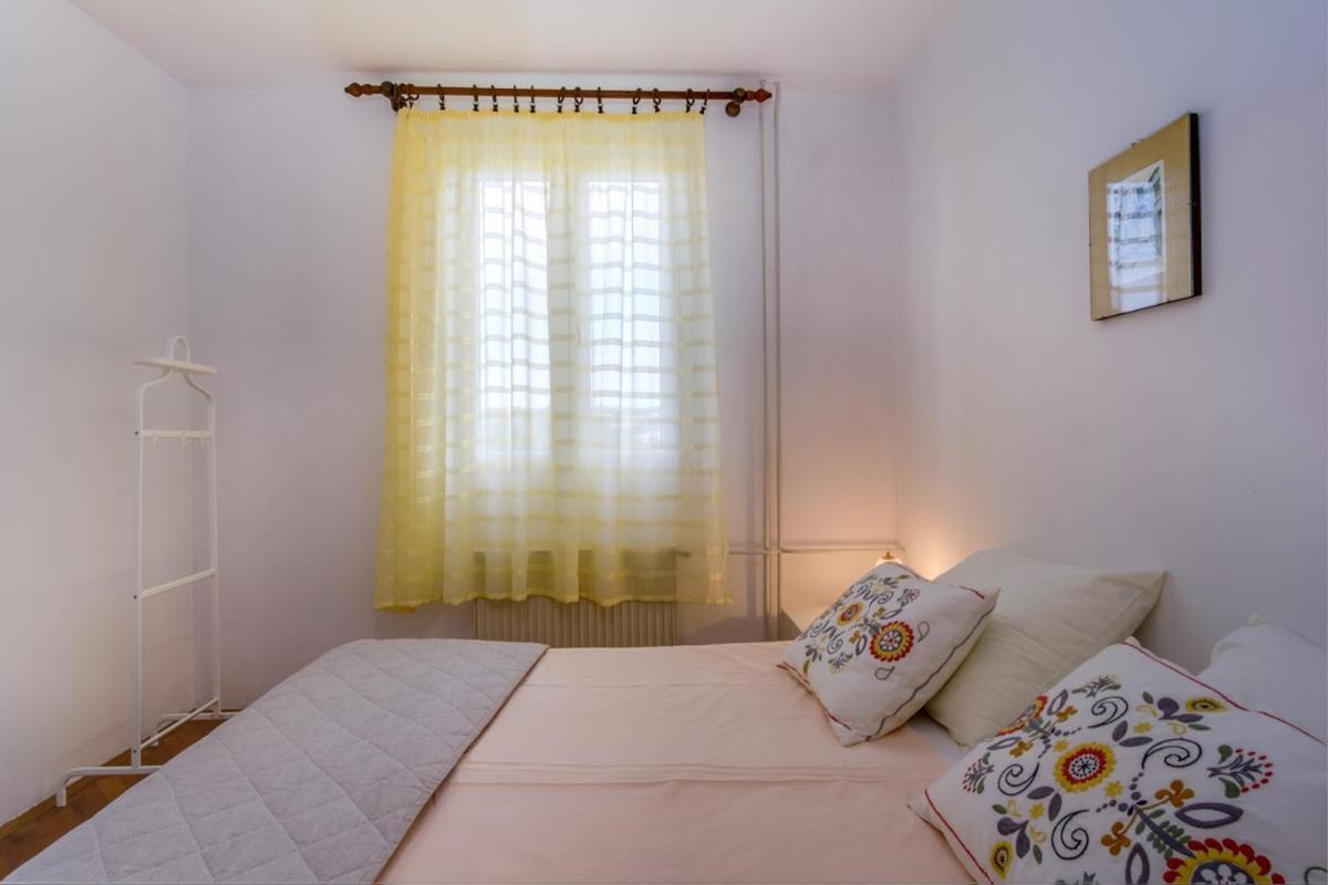 Apartmani Nadalina Veli Lošinj Exterior foto